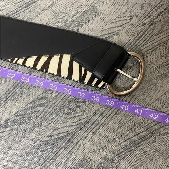 Chico’s Black Leather Zebra Print Calf Hair Belt - Picture 5 of 14